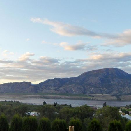 Shiraz Villa Osoyoos Extérieur photo