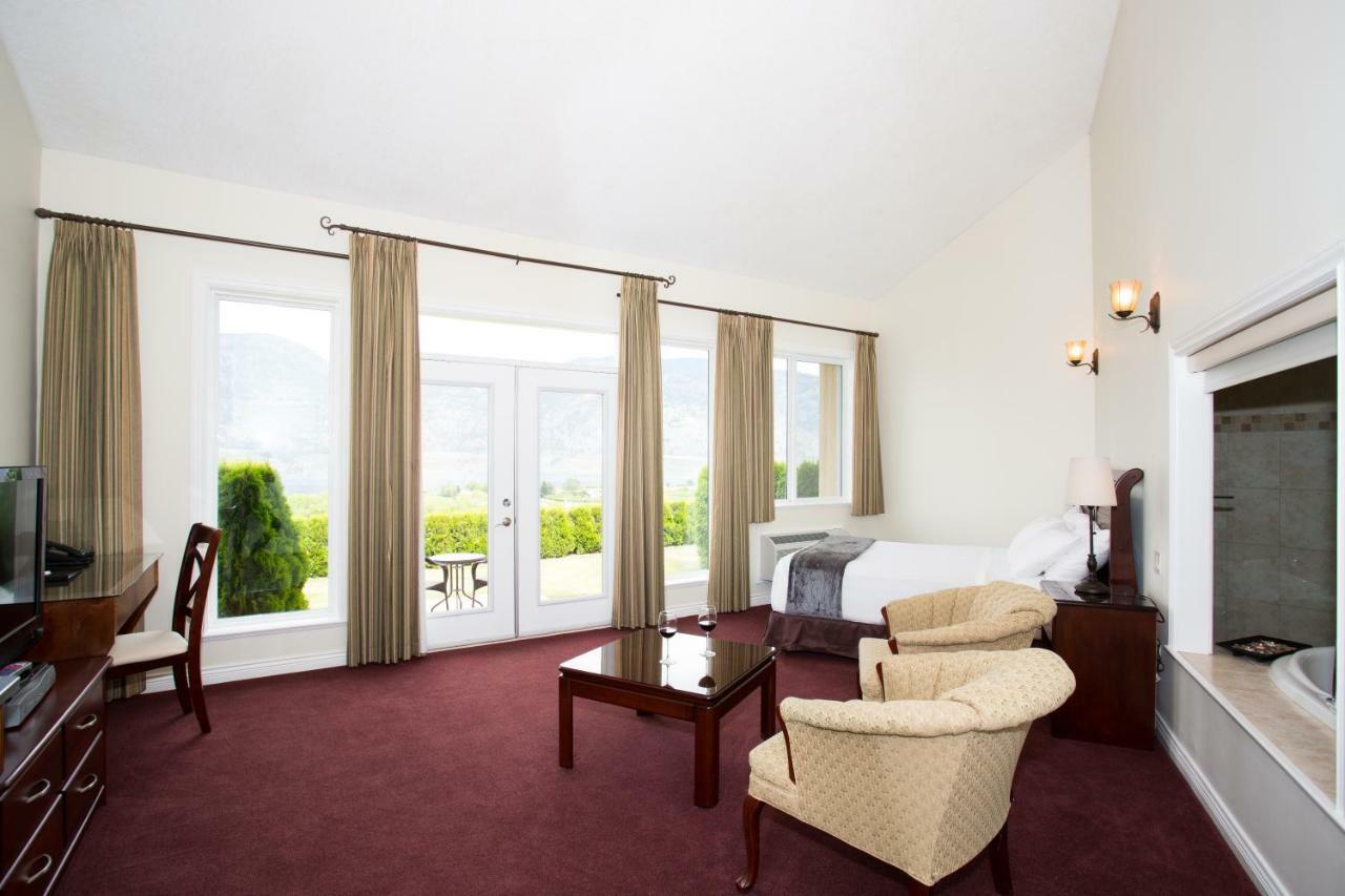 Shiraz Villa Osoyoos Extérieur photo